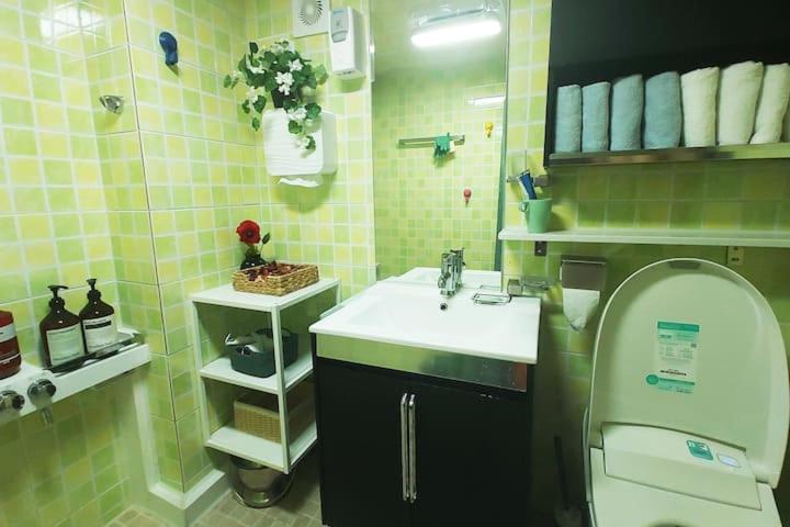 Holiday home Party House Hongdae Seoul